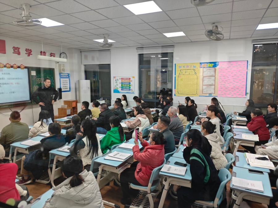 1764660997600721.png 60EFCBC87D7CCD9FB94CF8CD1F8631E1.png