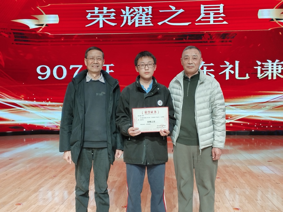 1764899376939724.jpg 3b37f2ba13cb501cc36c71e888356ad1.jpg